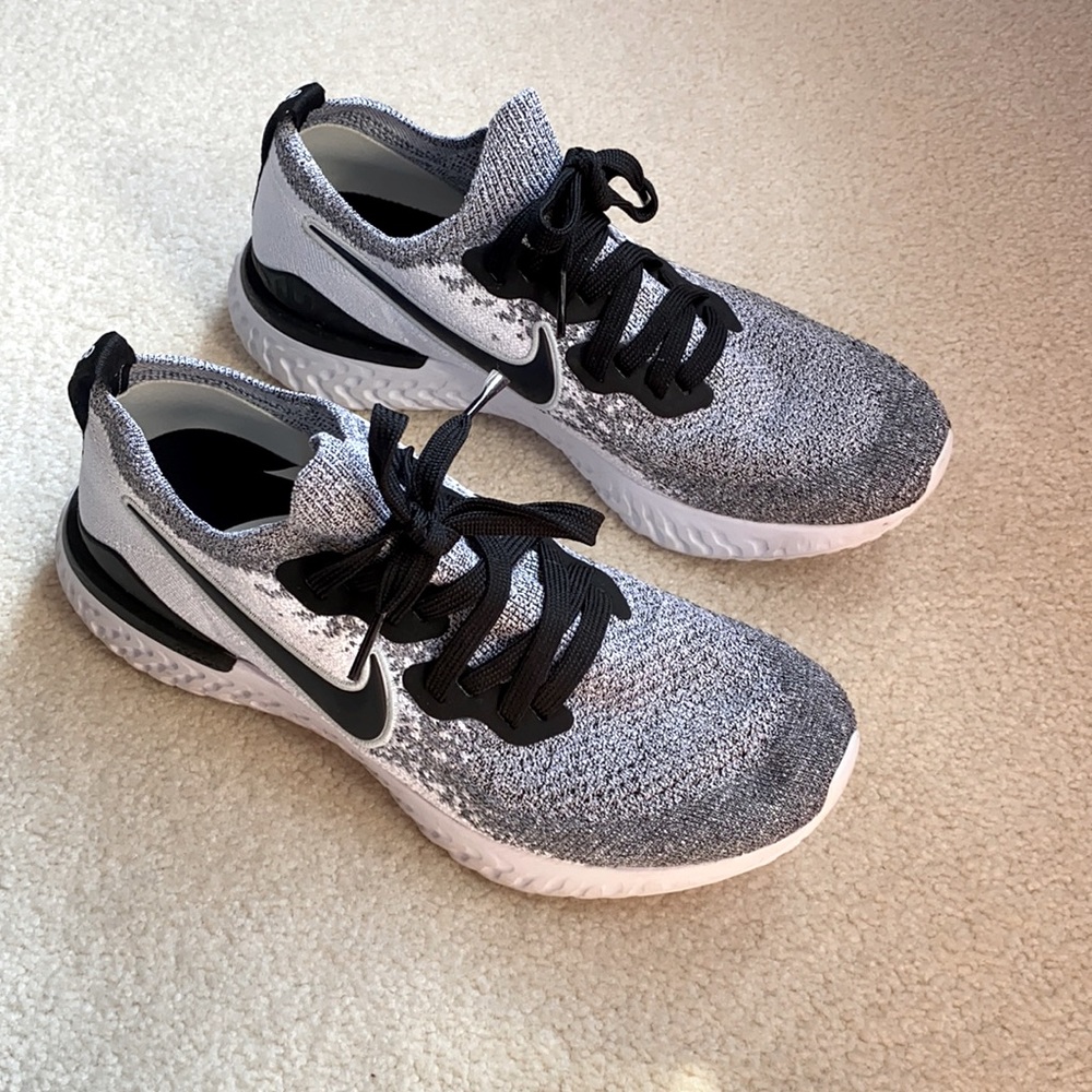 Nike Epic React Sneakers